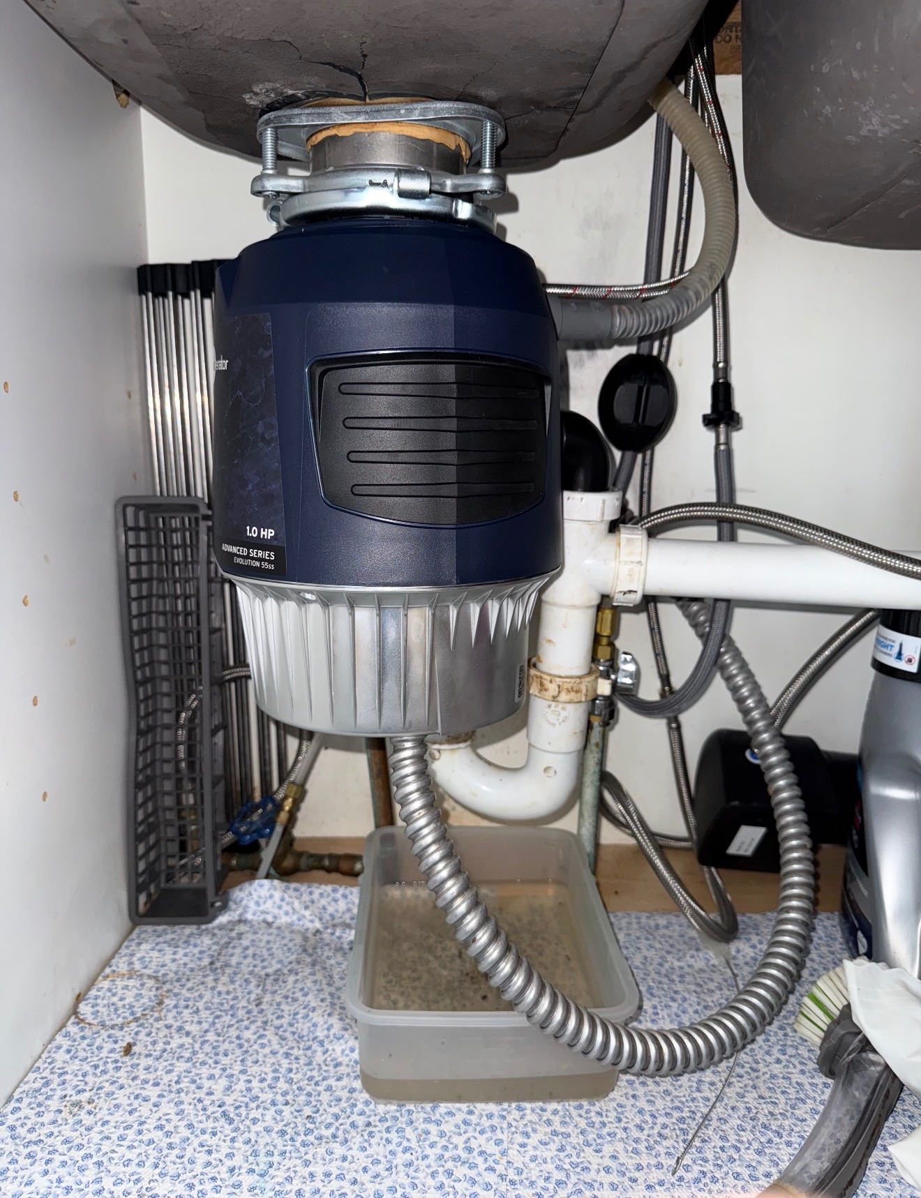 Garbage disposal install